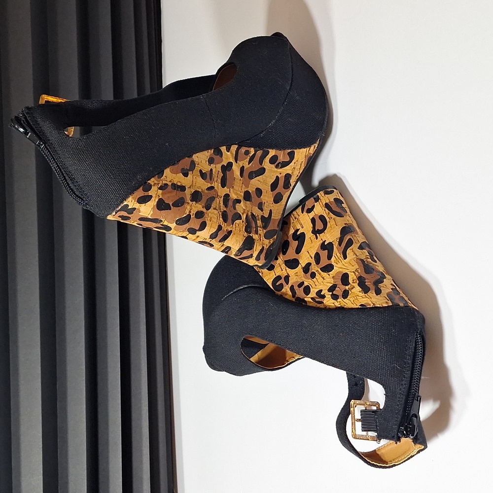 NEW! Leopard & Black Wedge Strap Shoes/heels